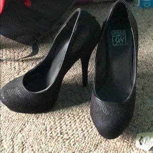 Black elegant Lacey heels